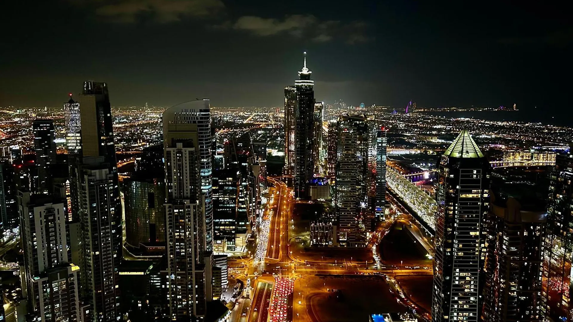 Luxury Stay With Burj Khalifa Views & Infinity Pool Dubai 0*,  Verenigde Arabische Emiraten