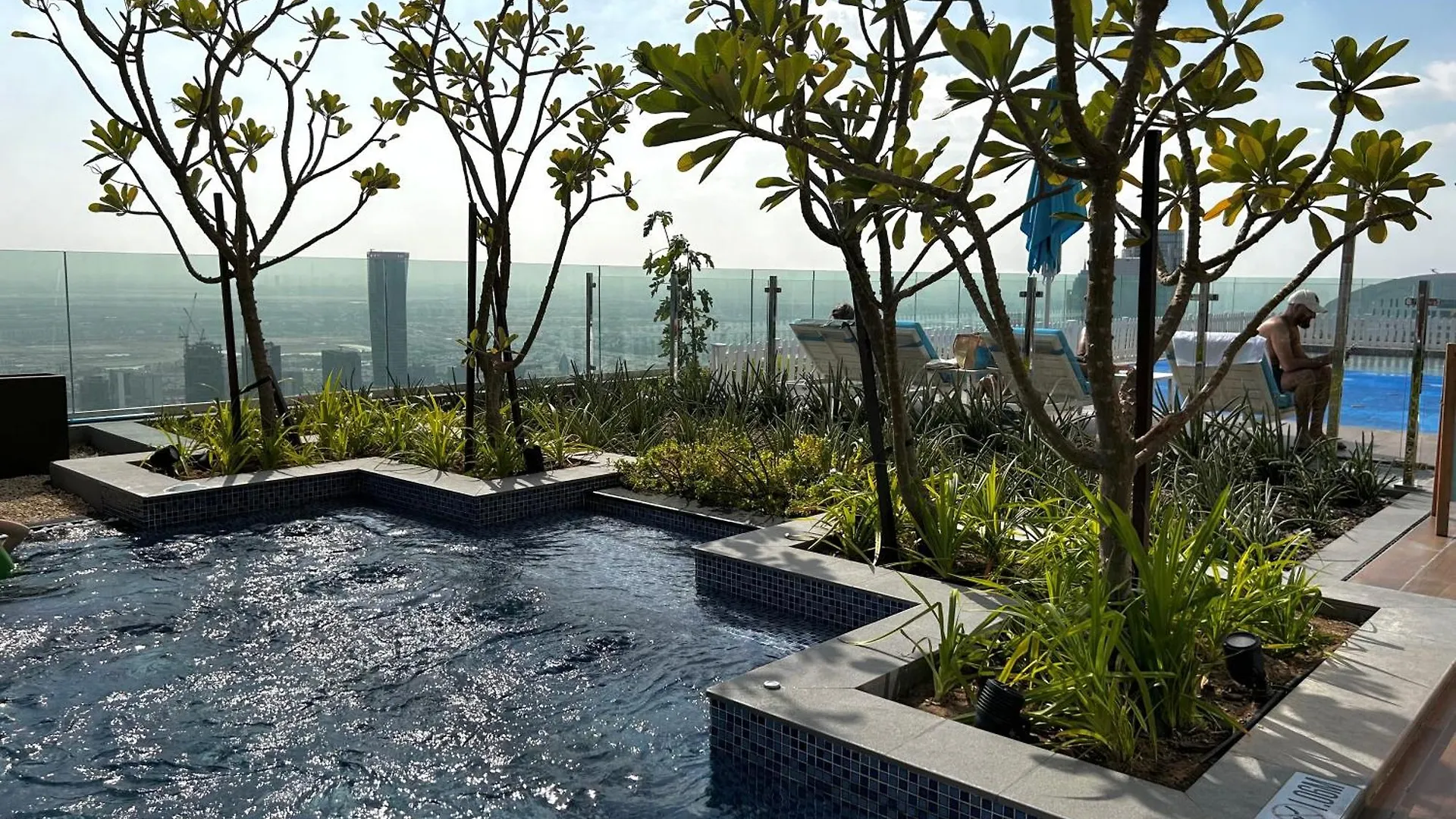 Apartment Luxury Stay With Burj Khalifa Views & Infinity Pool Dubai United Arab Emirates