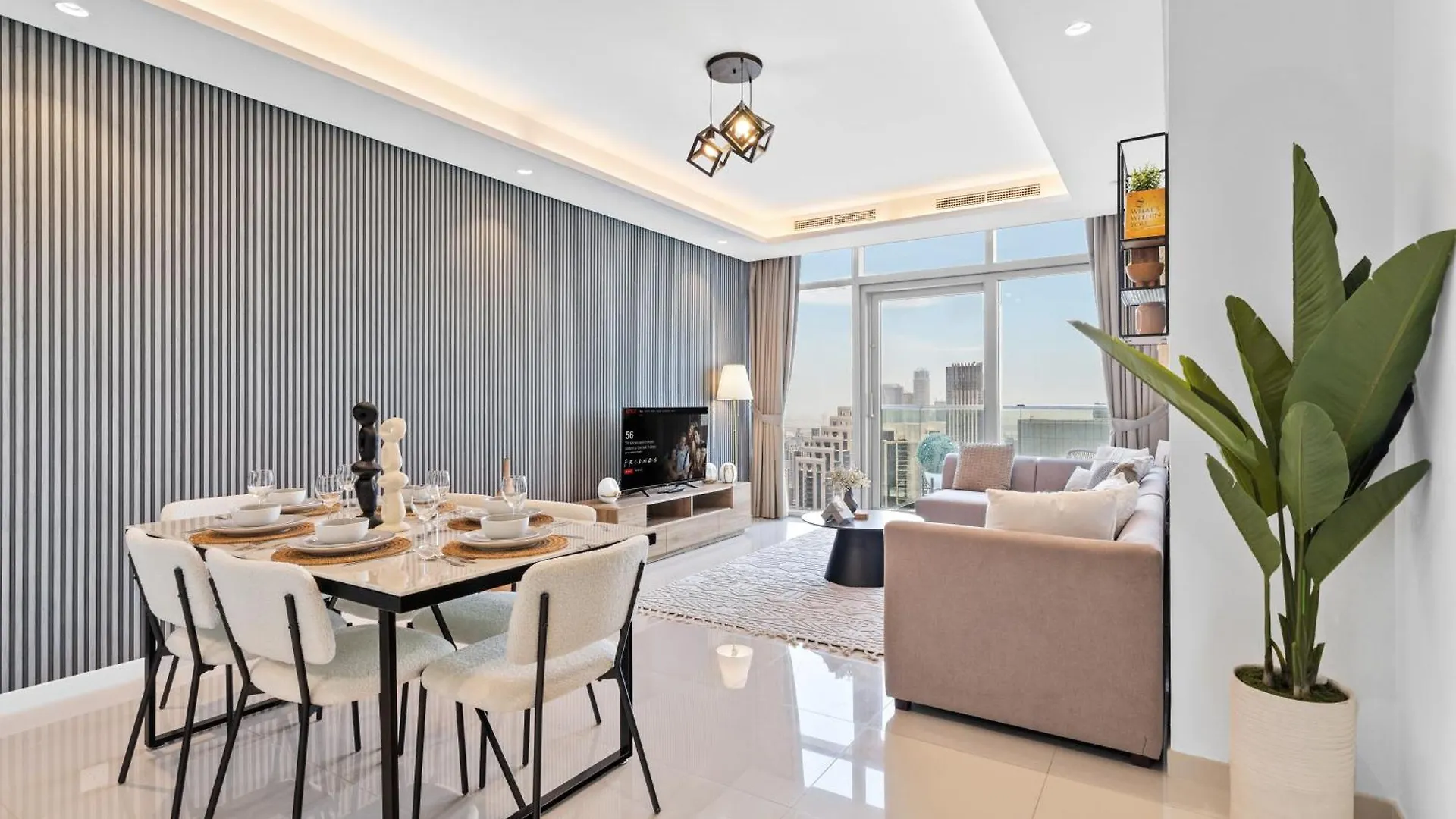 Luxury Stay With Burj Khalifa Views & Infinity Pool Dubai